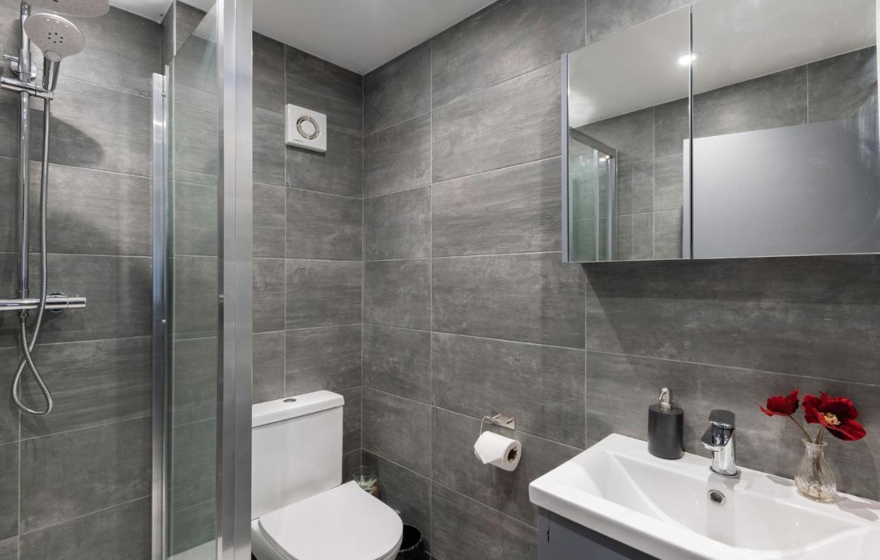 Spacious And Modern 4 Bed Apartment Next To Borough Station London Ngoại thất bức ảnh