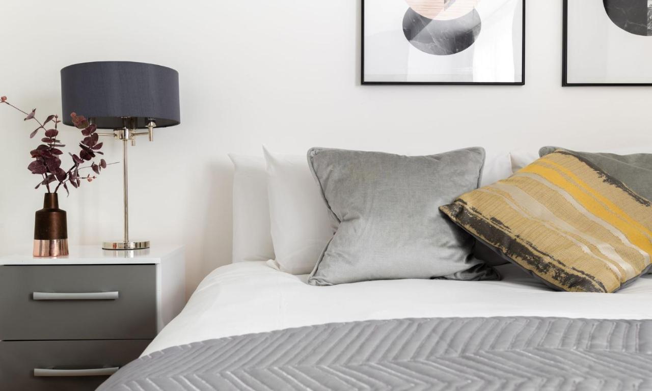 Spacious And Modern 4 Bed Apartment Next To Borough Station London Ngoại thất bức ảnh